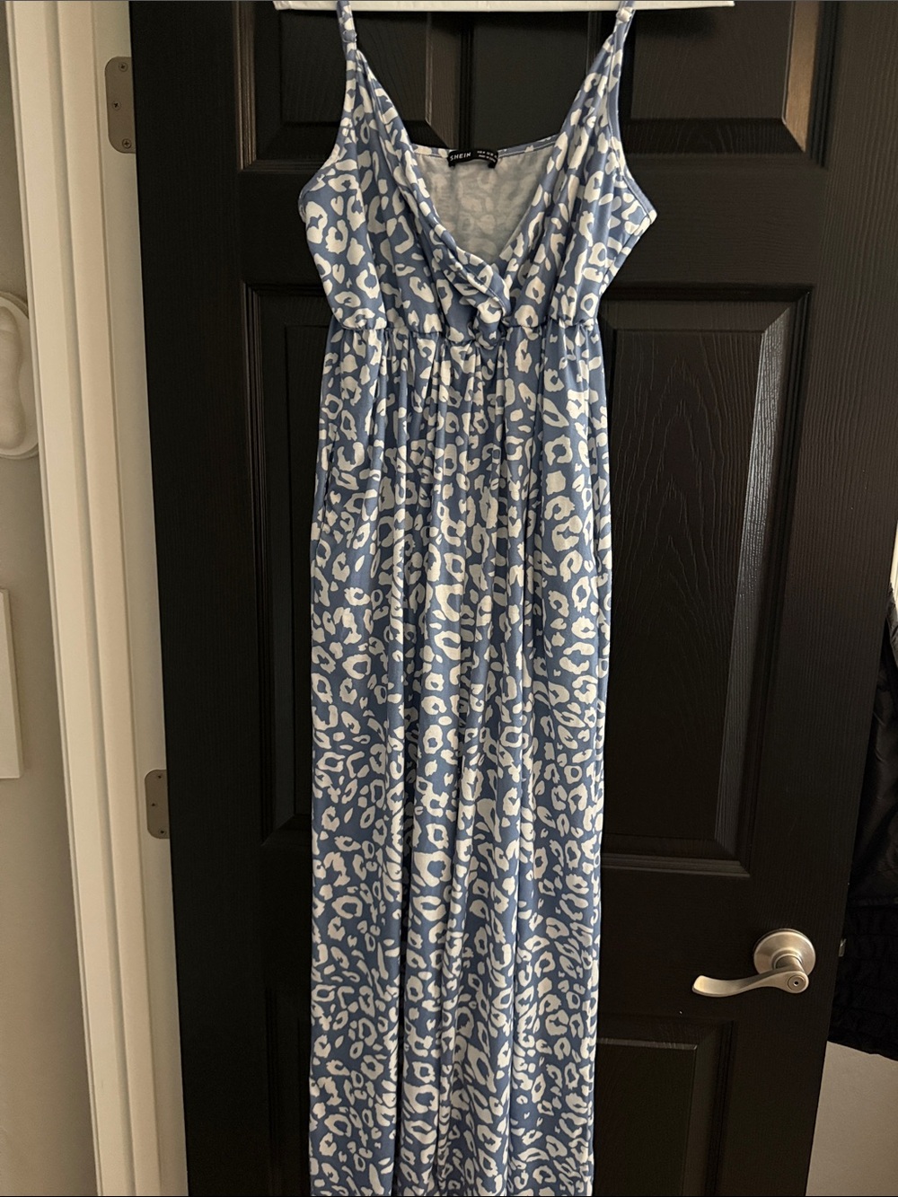 SHEIN Blue and White Leopard Print Maxi Dress